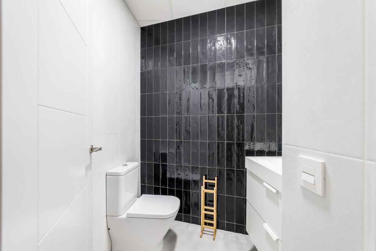 Suite Homes Sweet Postigos Terrace マラガ エクステリア 写真
