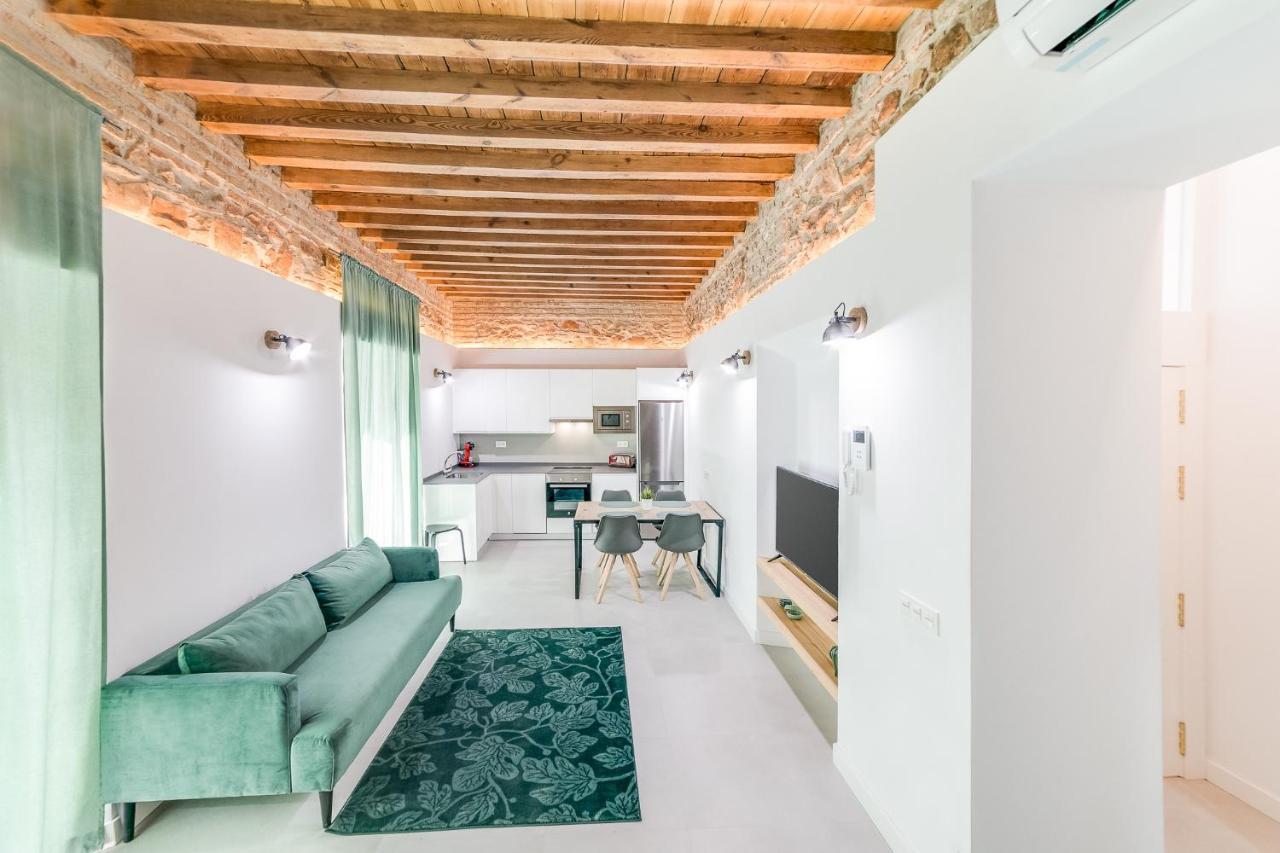 Suite Homes Sweet Postigos Terrace マラガ エクステリア 写真